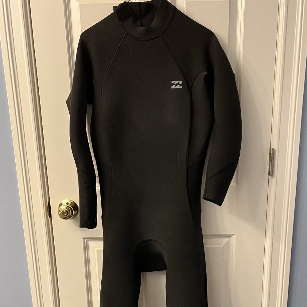Billabong Surfing Wetsuit 3/2 Men's size Large